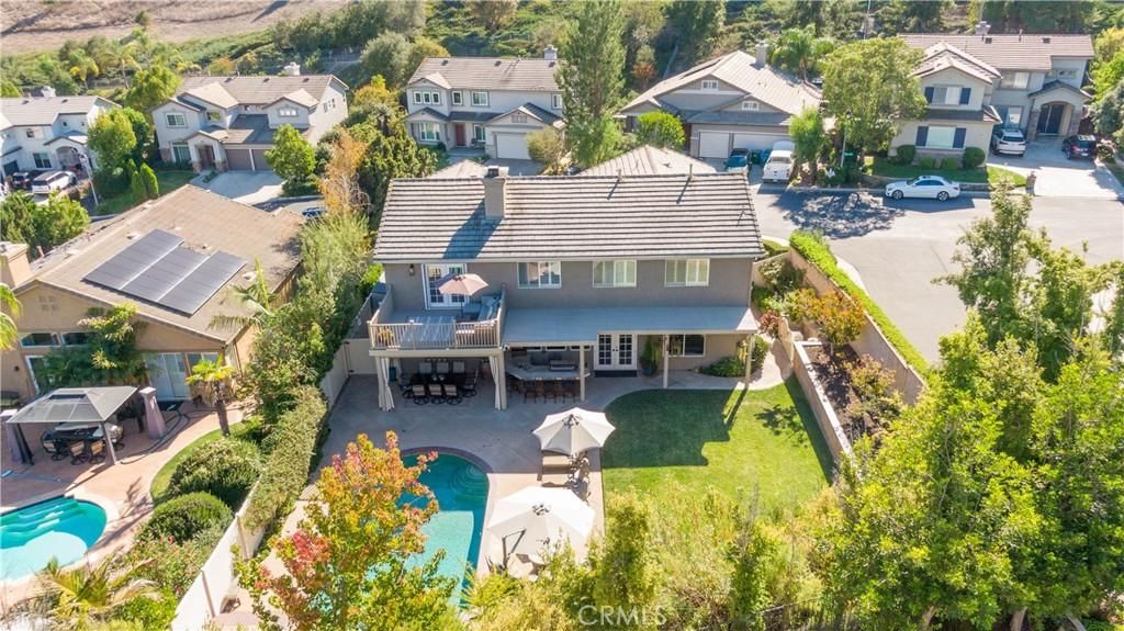 MLS #OC25246960 image #0