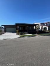 MLS #OC25247312 image #0