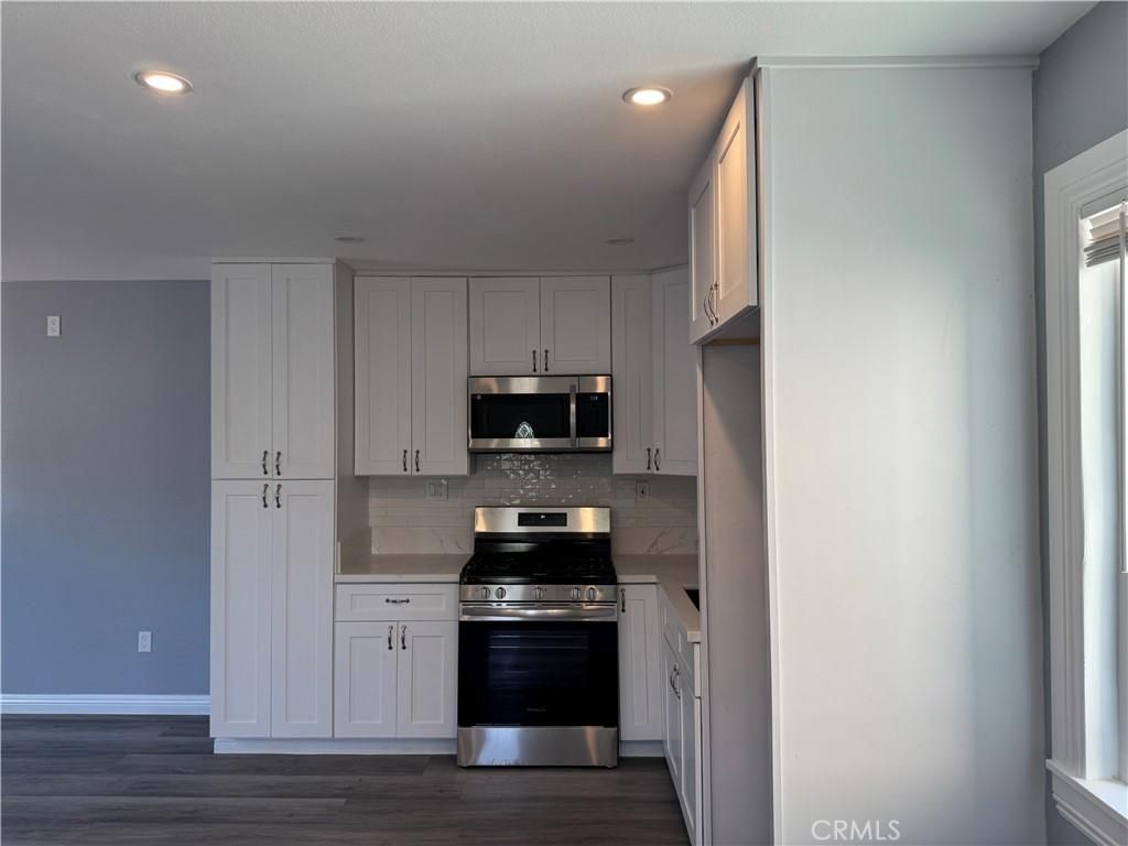 MLS #OC25247564 image #0