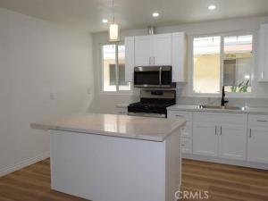 MLS #OC25247929 image #0