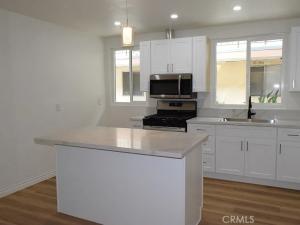 MLS #OC25247929 image #0