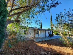 MLS #OC25248225 image #0