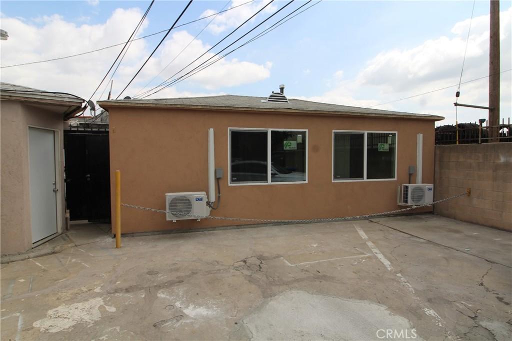 MLS #OC25248726 image #0