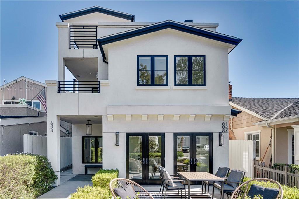 MLS #OC25248780 image #0