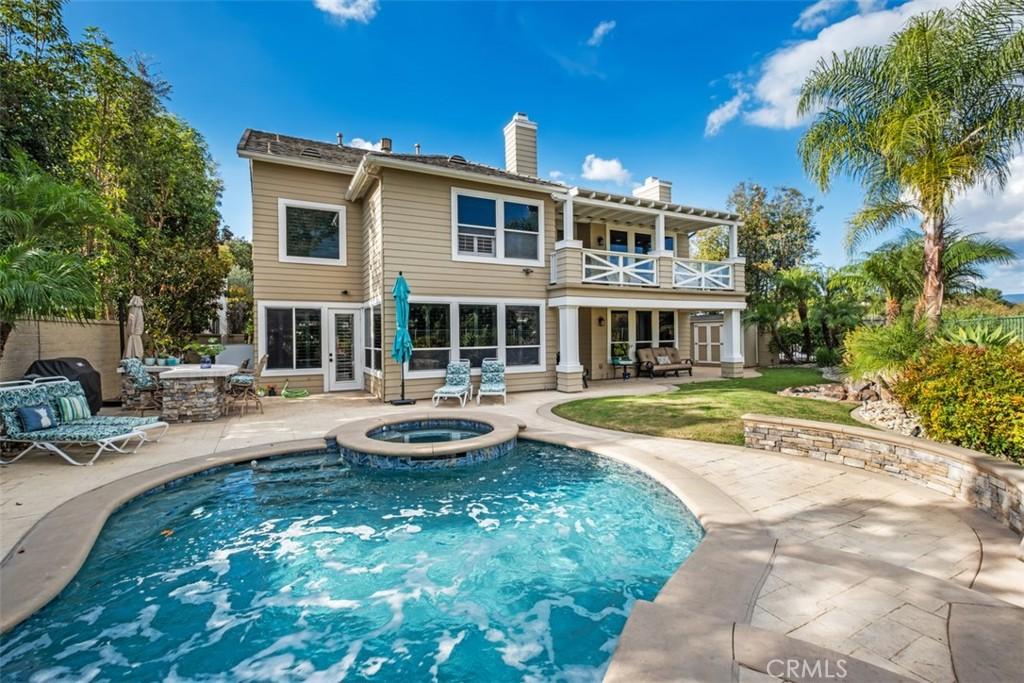 MLS #OC25248917 image #0