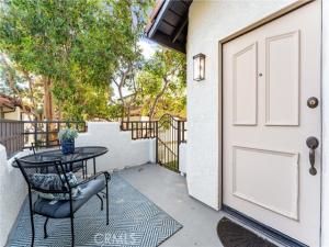 MLS #OC25249038 image #0