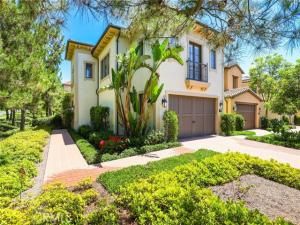 MLS #OC25249532 image #0