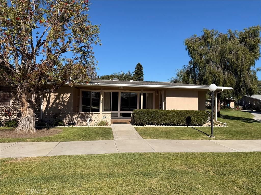 MLS #OC25250136 image #0