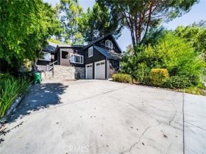 MLS #OC25250415 image #0