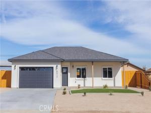 MLS #OC25250558 image #0