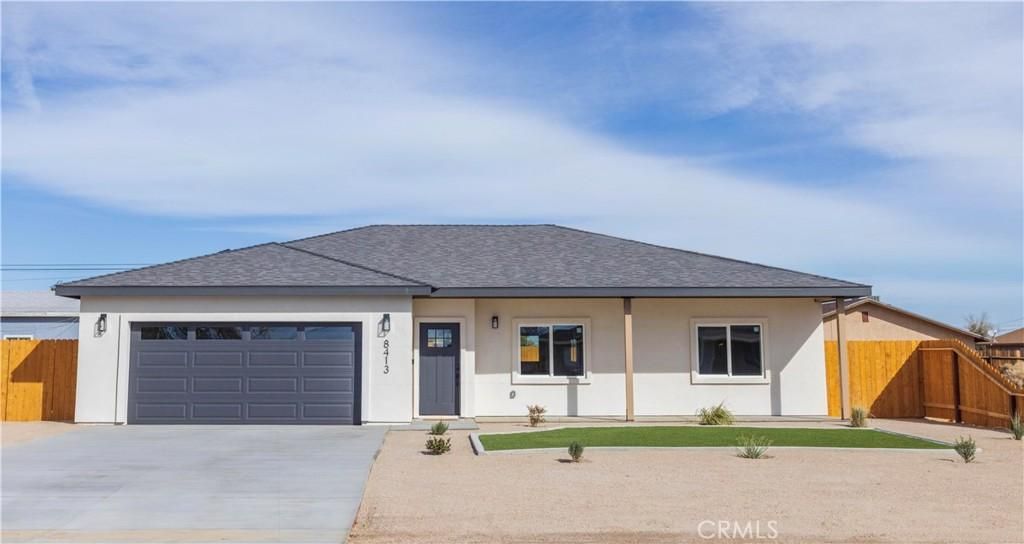 MLS #OC25250558 image #0