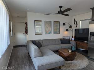 MLS #OC25250574 image #0