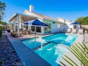 MLS #OC25251150 image #0