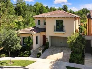 MLS #OC25251757 image #0