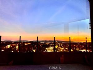 MLS #OC25251799 image #0