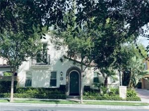 MLS #OC25251823 image #0