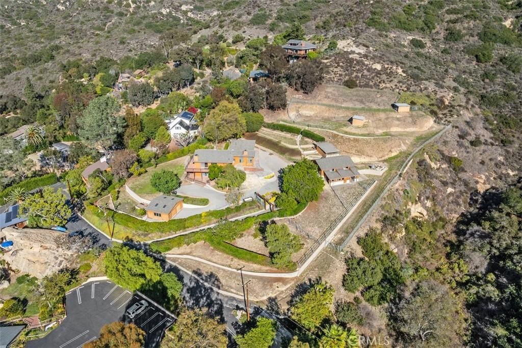 MLS #OC25252023 image #0