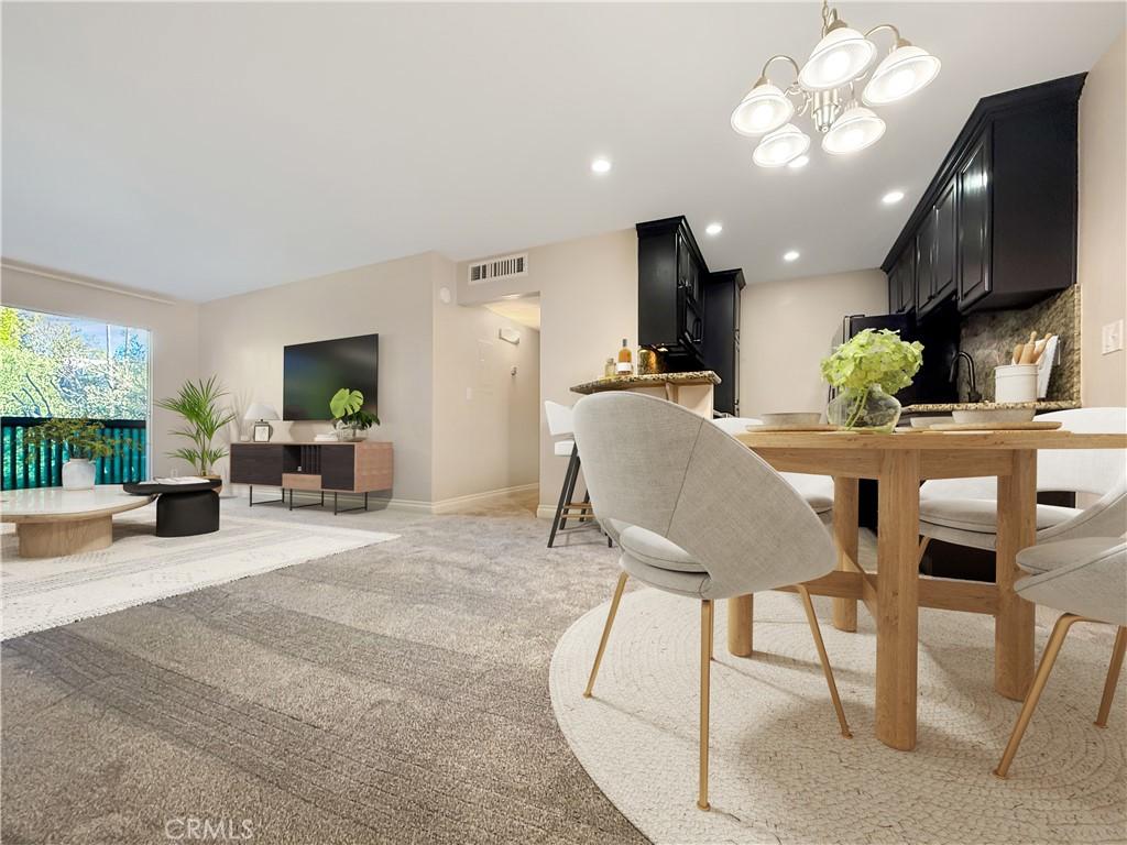 MLS #OC25253202 image #0