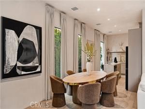 MLS #OC25253379 image #0