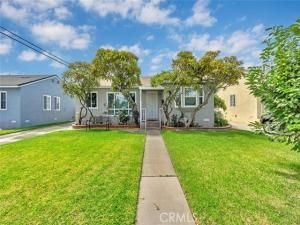 MLS #OC25253787 image #0