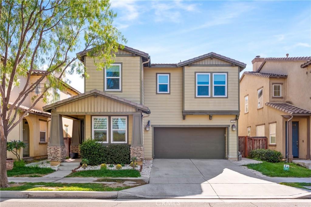 MLS #OC25253997 image #0