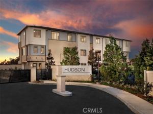 MLS #OC25254085 image #0