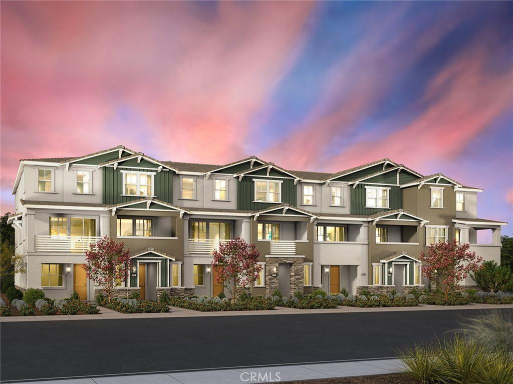 MLS #OC25254174 image #0