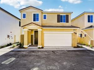 MLS #OC25254178 image #0