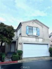 MLS #OC25254502 image #0