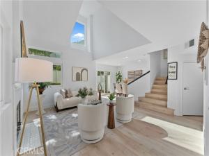 MLS #OC25255132 image #0