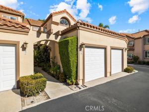 MLS #OC25255455 image #0