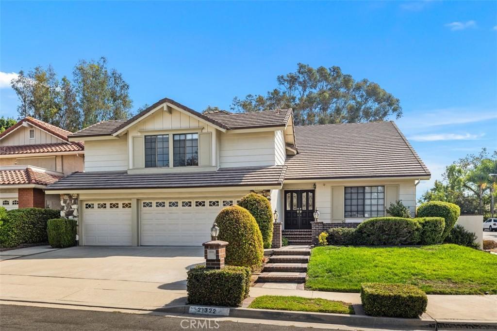 MLS #OC25255607 image #0