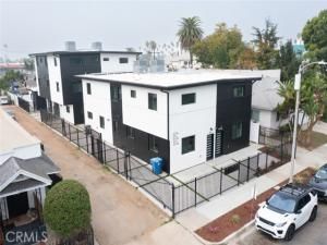 MLS #OC25255700 image #0