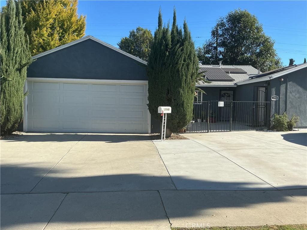 MLS #OC25255772 image #0