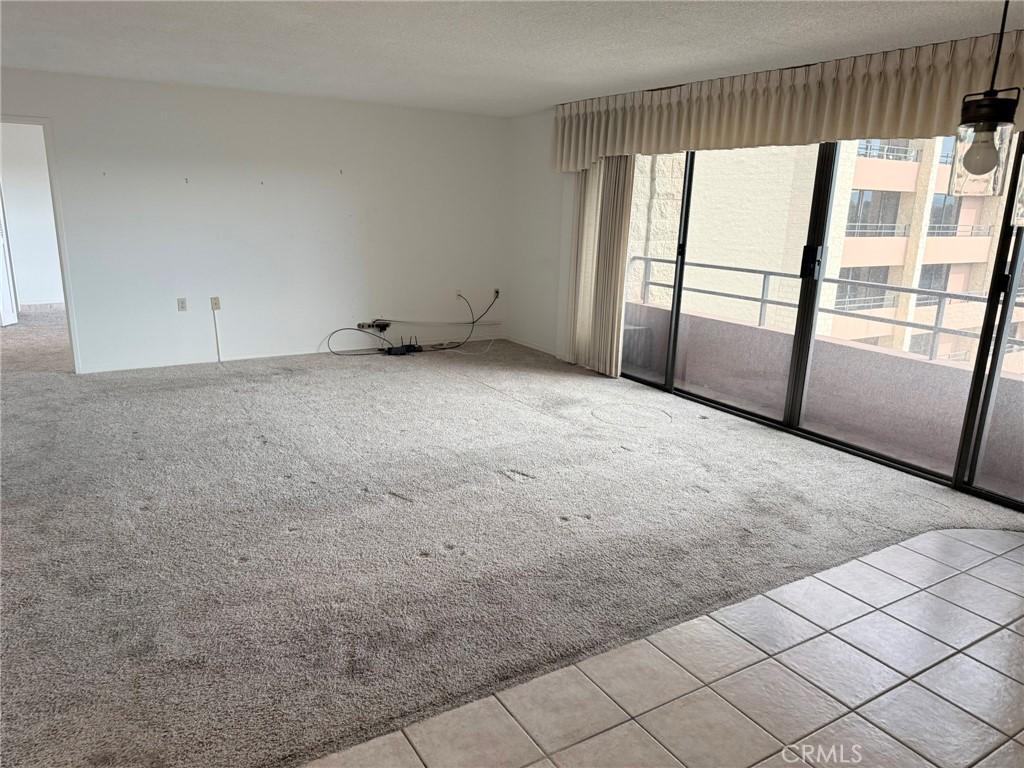 MLS #OC25255863 image #0