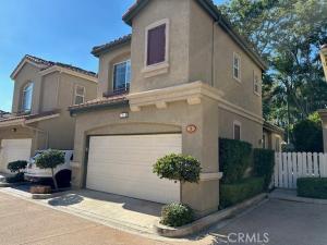 MLS #OC25255872 image #0