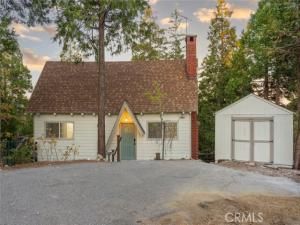 MLS #OC25255931 image #0