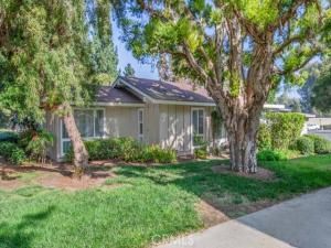 MLS #OC25255939 image #0