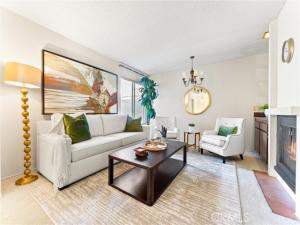 MLS #OC25255994 image #0