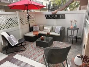 MLS #OC25256056 image #0