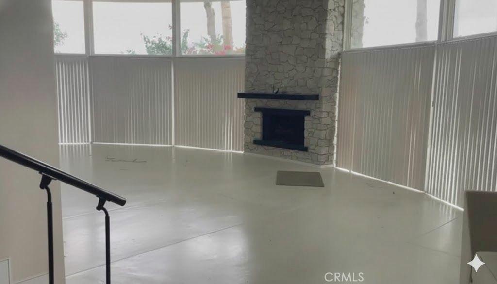 MLS #OC25256345 image #0