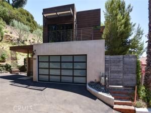 MLS #OC25256677 image #0