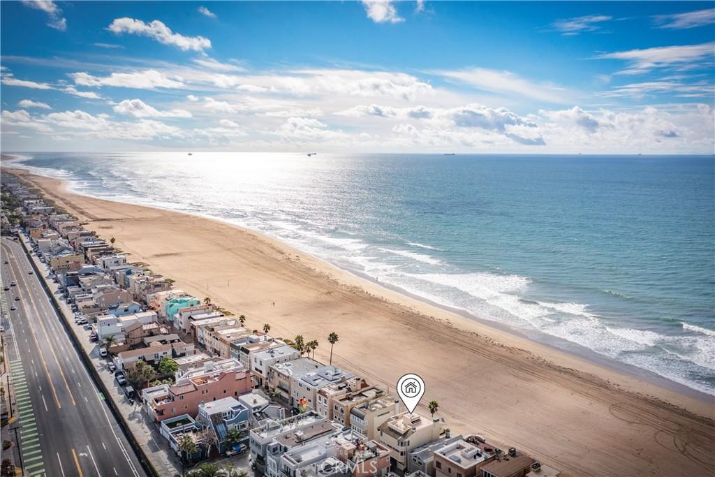 MLS #OC25256946 image #0