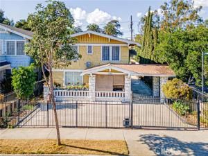 MLS #OC25257133 image #0