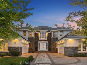 MLS #OC25257158 image #0