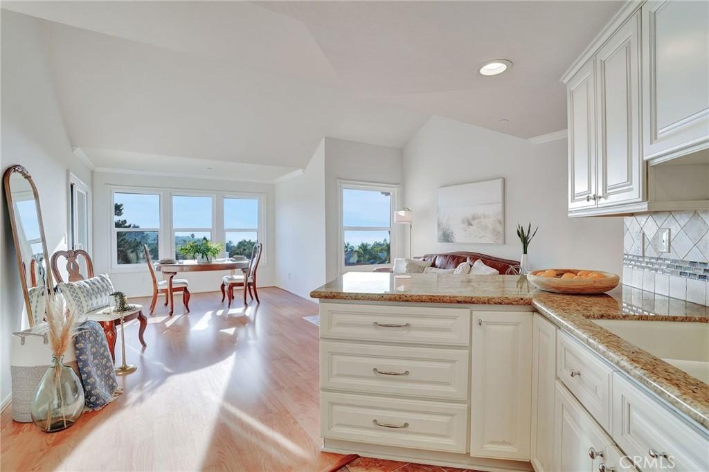 MLS #OC25257211 image #0