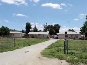 MLS #OC25257310 image #0