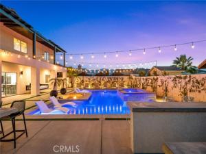 MLS #OC25257515 image #0