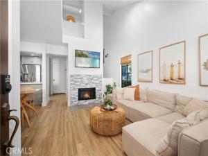 MLS #OC25257660 image #0