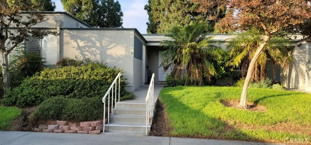 MLS #OC25257747 image #0